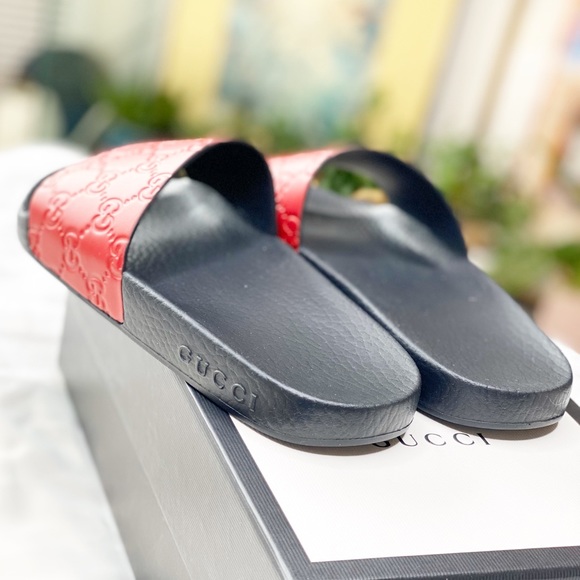GUCCI Signature GG supreme slides - Picture 4 of 5